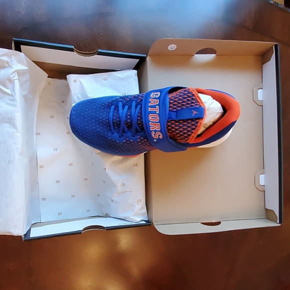 Florida Gators Jordan Brand Trainer 3 Shoes - Roya - Picture 1 of 5